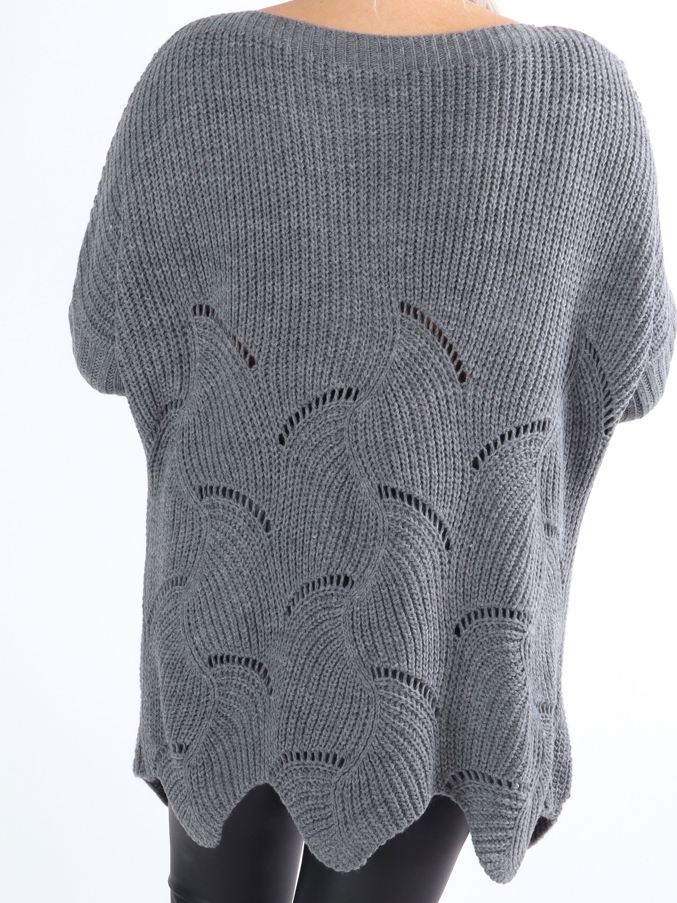 Perle - Smuk plus size strik med hvide perler